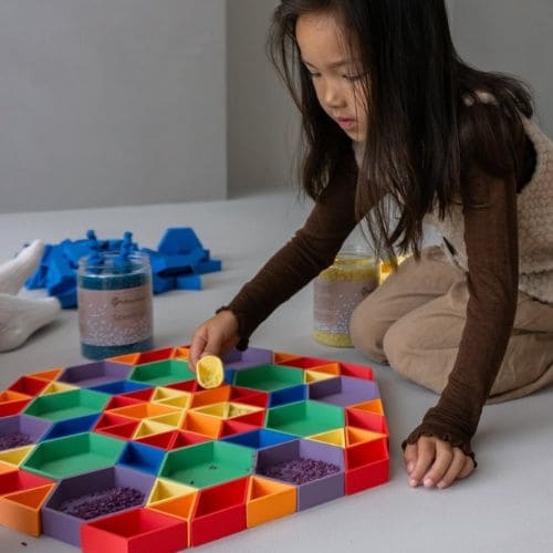 grennn bakjes voor speelrijst en kinetisch zand bij Studio Bambacht