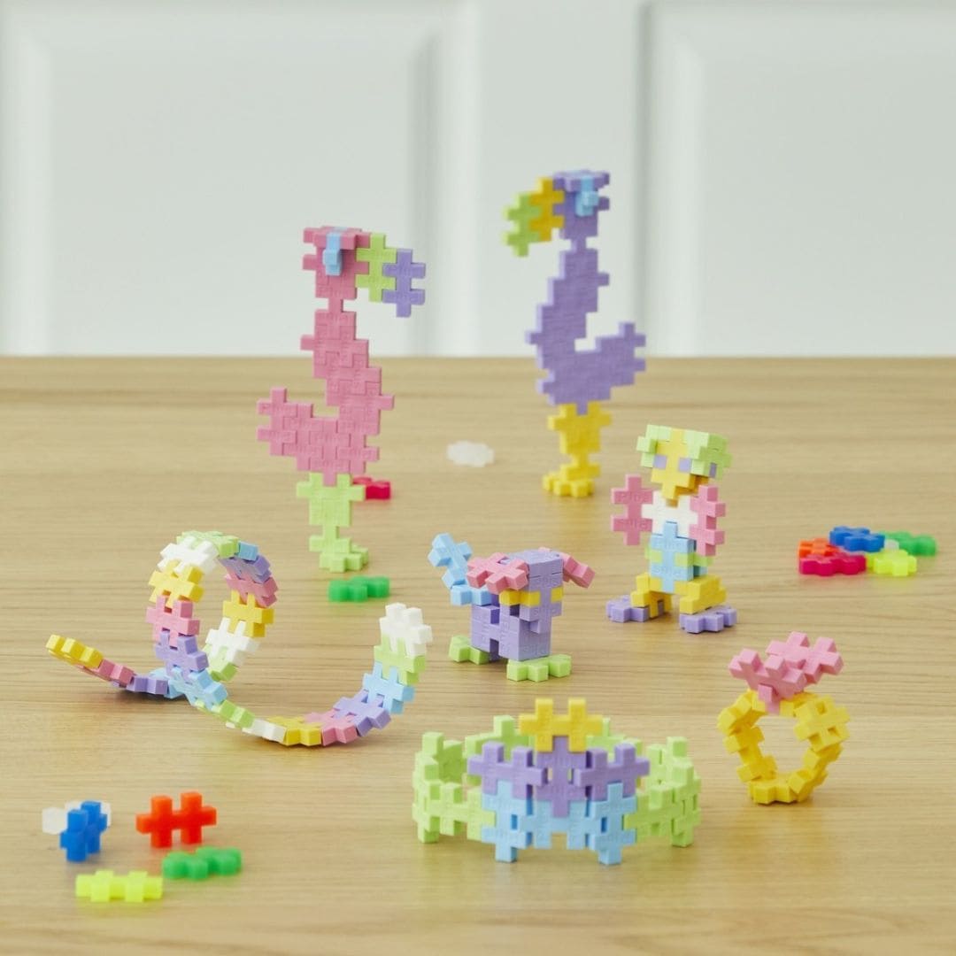 PlusPlus speelgoed constructiemateriaal in pastel kleuren