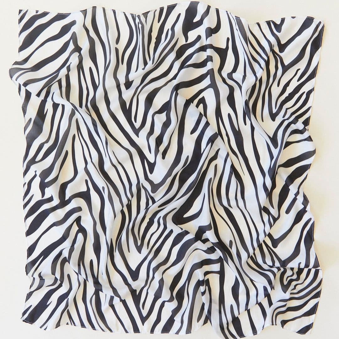 Sarah silks speelzijde zebra uit de animal collectie