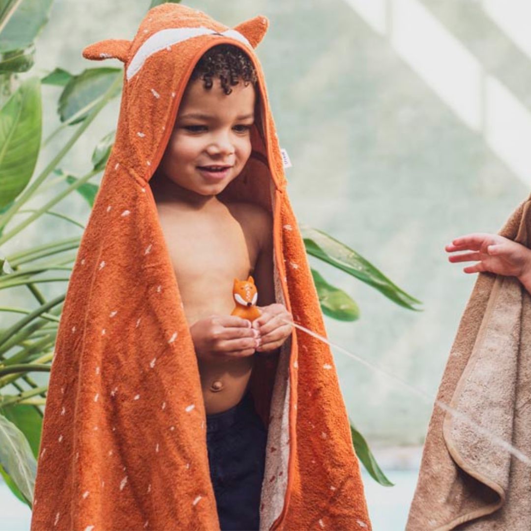 Trixie mold-free badspeelgoed van siliconen sproeiende dieren Mrs. Rabbit en Mr. Fox