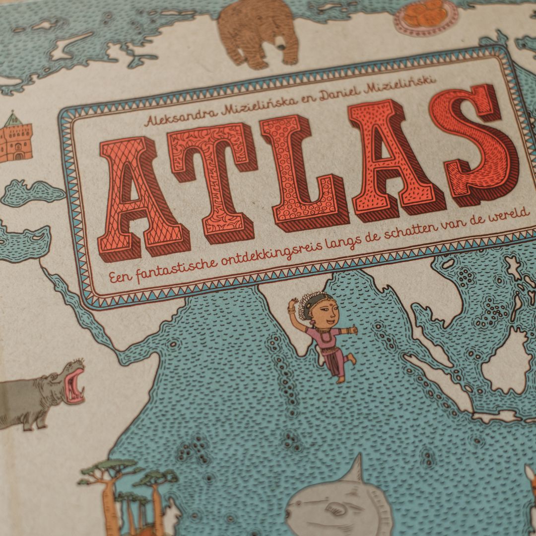 Uitgeverij Lannoo Atlas van de wereld door Daniel Mizielinski