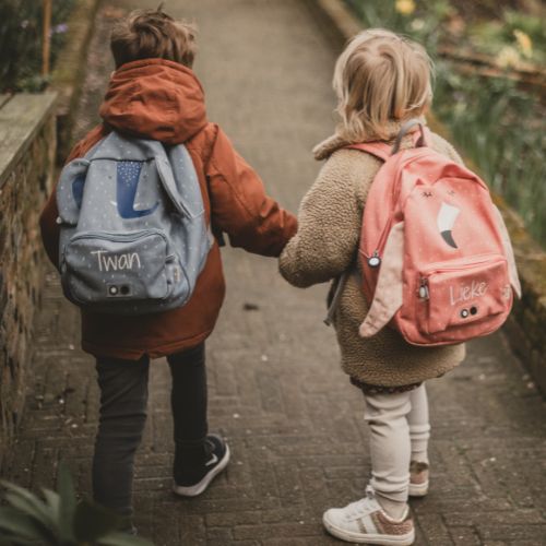 Back to school rugtassen en drinkflessen voor de basisschool