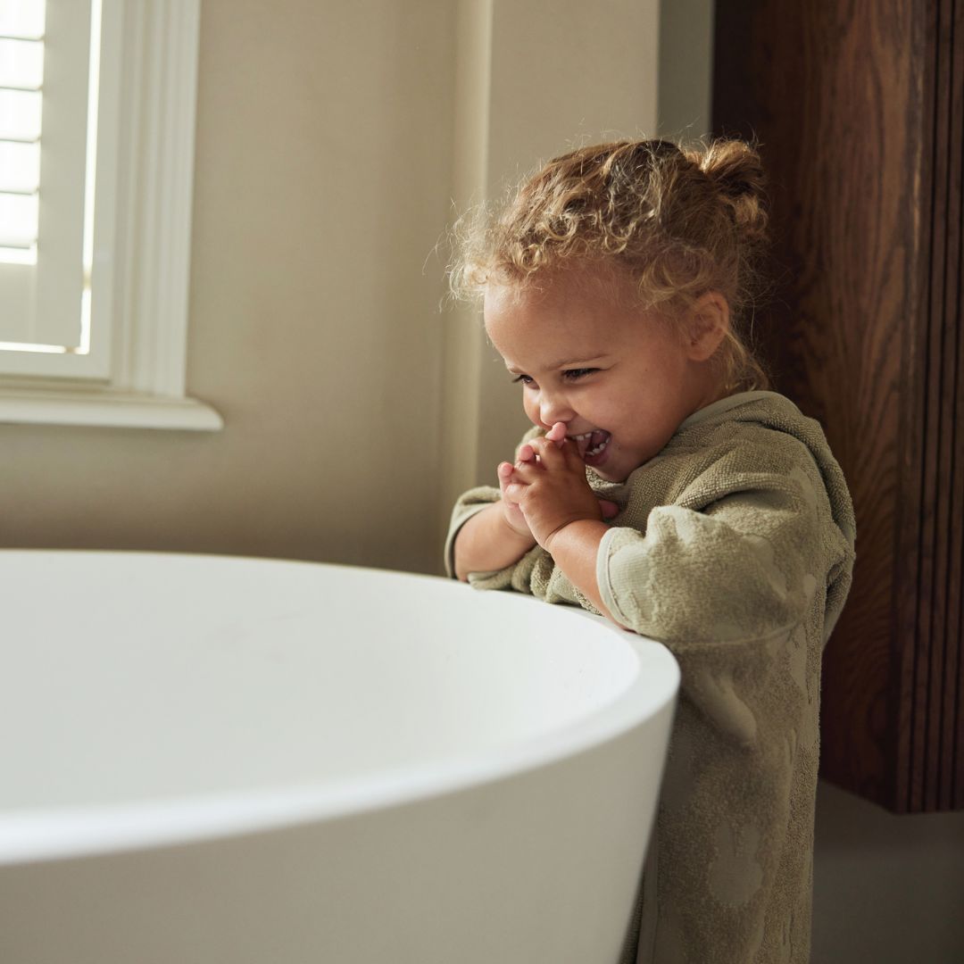 Jollein x Miffy badstof badponcho Nijntje in de kleur olive green groen