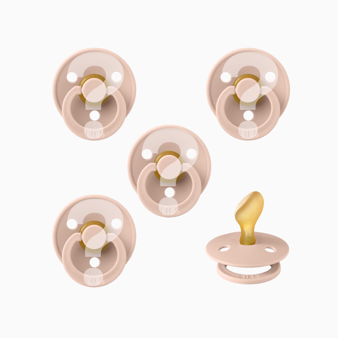 BIBS aanbieding verrassingspakket met 5 dental spenen van 100% natuurijk rubber voor 15,- in maat 2 voor meisjes