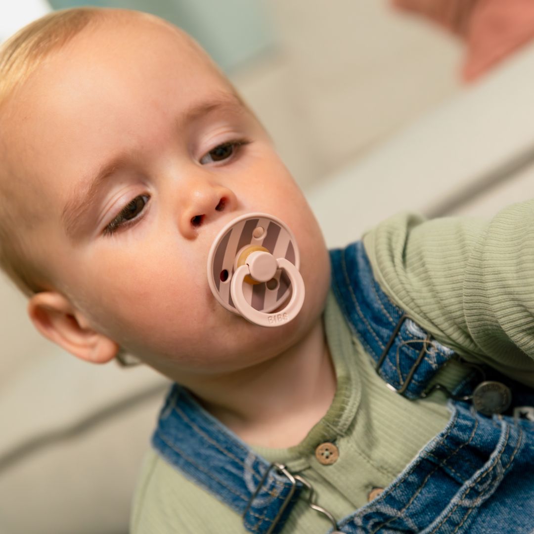 BIBS fopspeen met ronde speen van 100% natuurlijk rubber uit de Studio Collection