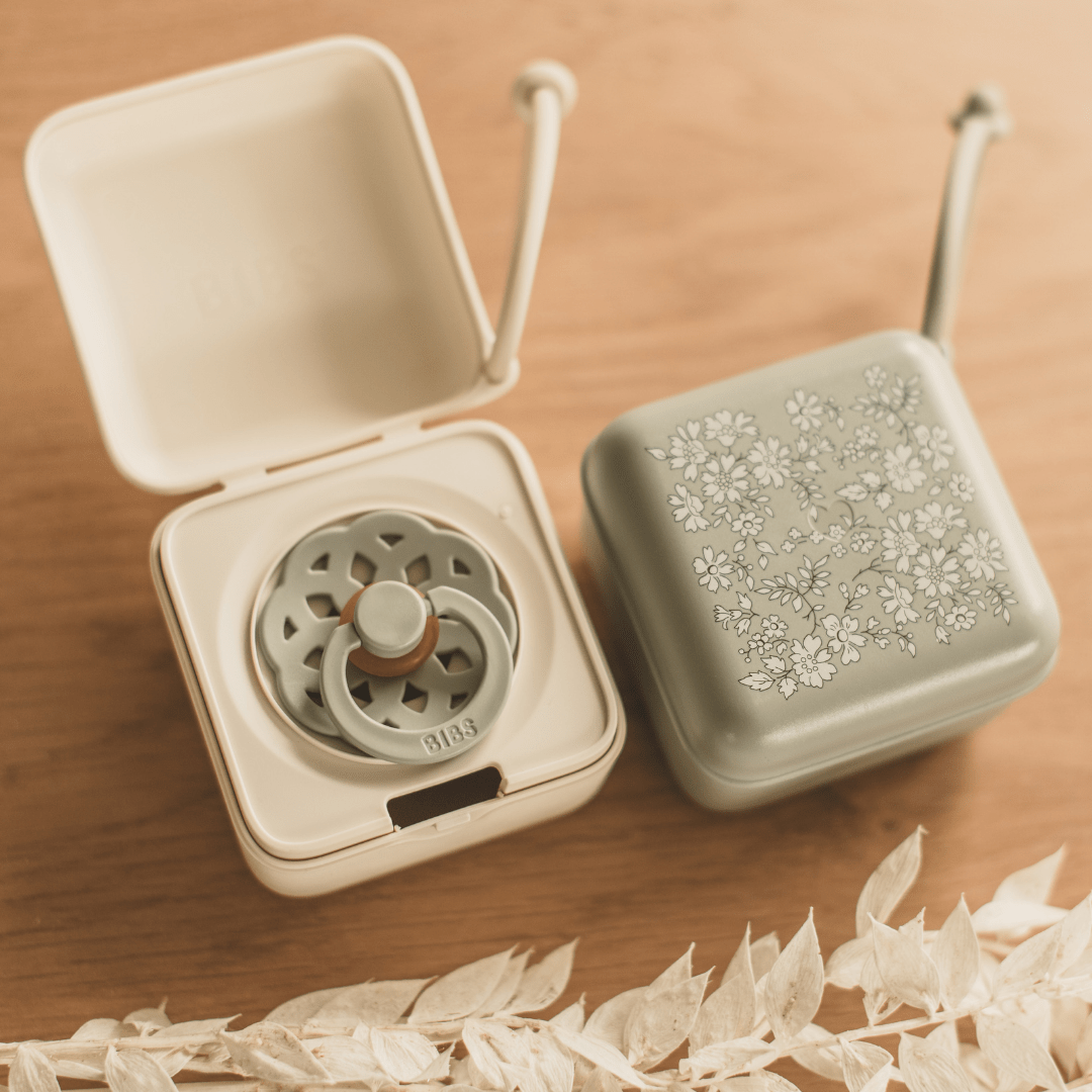 BIBS speendoosje in de kleur ivory wit