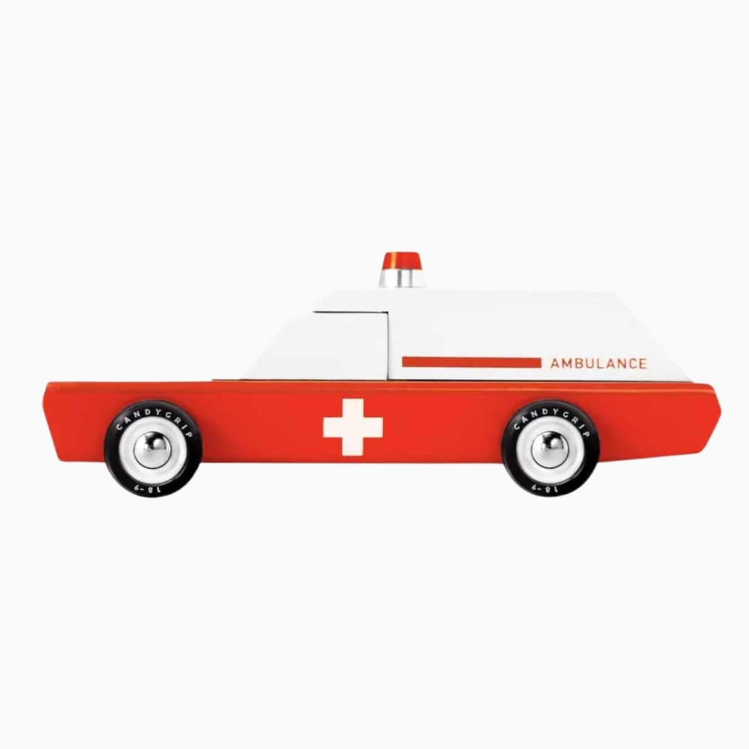 Candylab houten speelgoed auto ambulance Americana