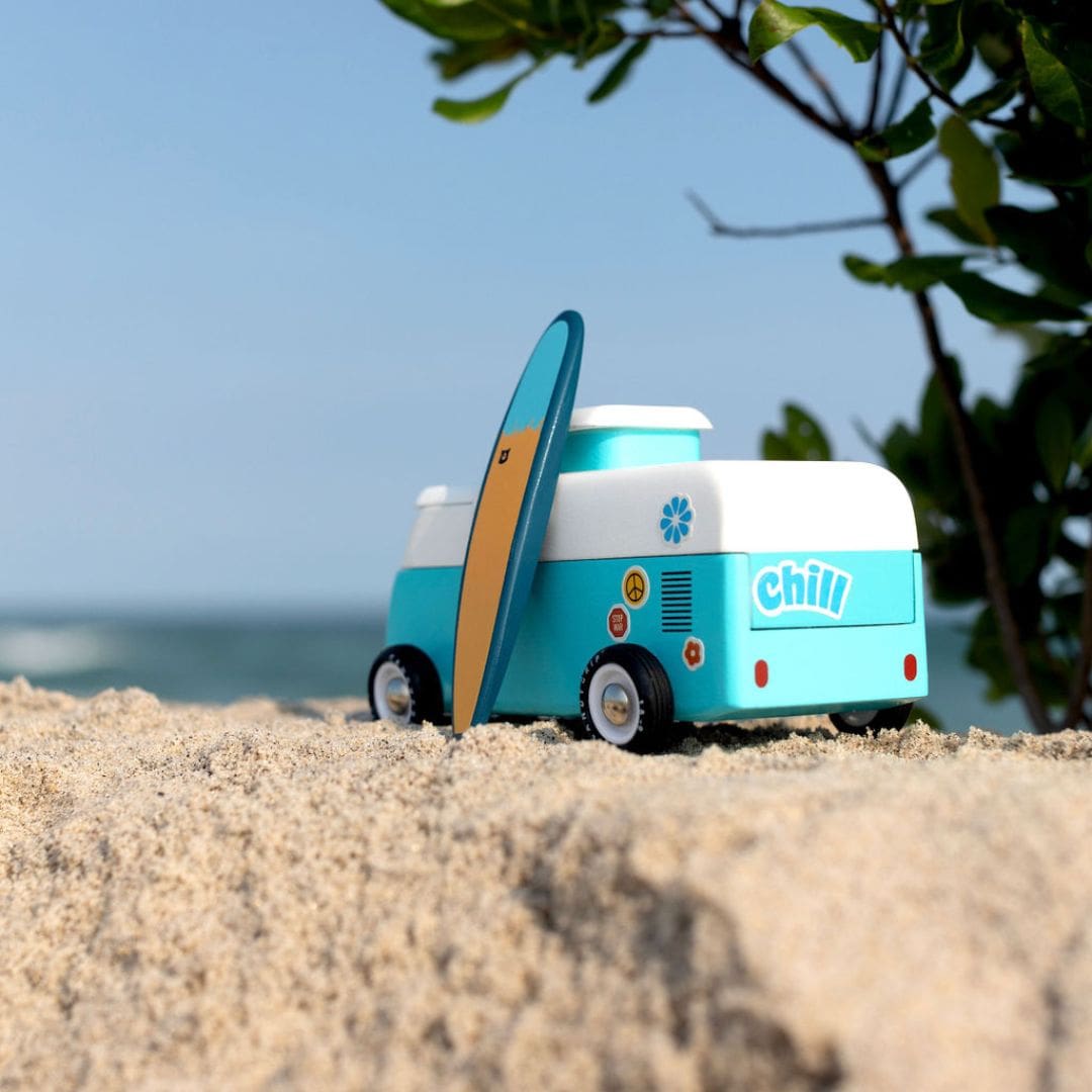 Candylab Toys houten VW bus blauw