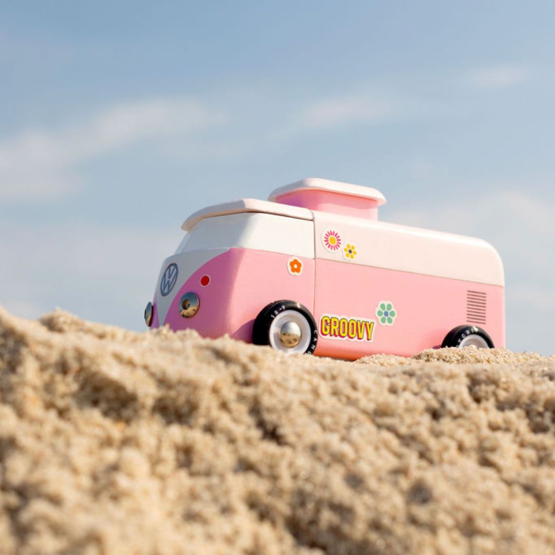 Speelgoed roze Volkswagen camper van Candylab Toys