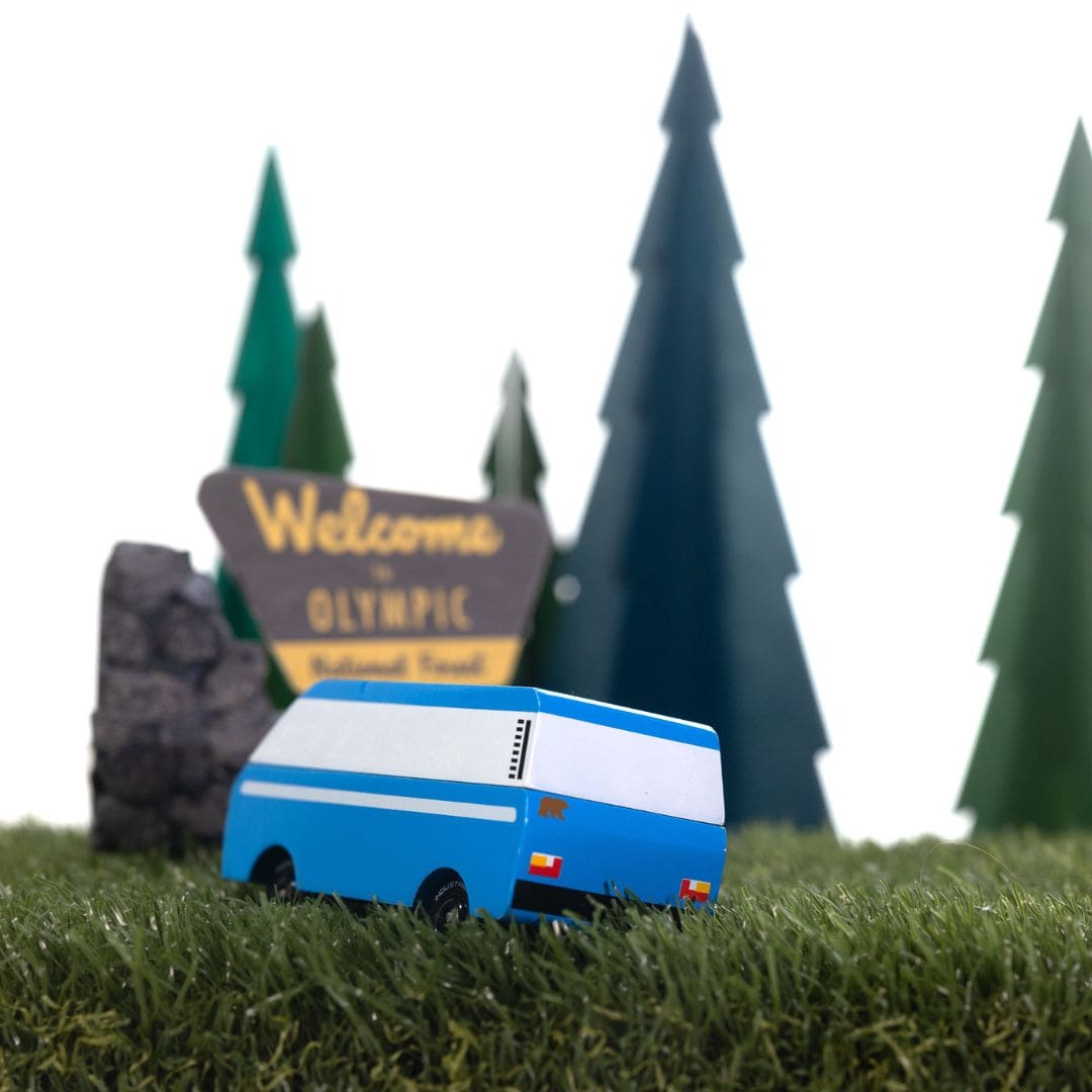 Candylab Toys volkswagen bus Van Diesel