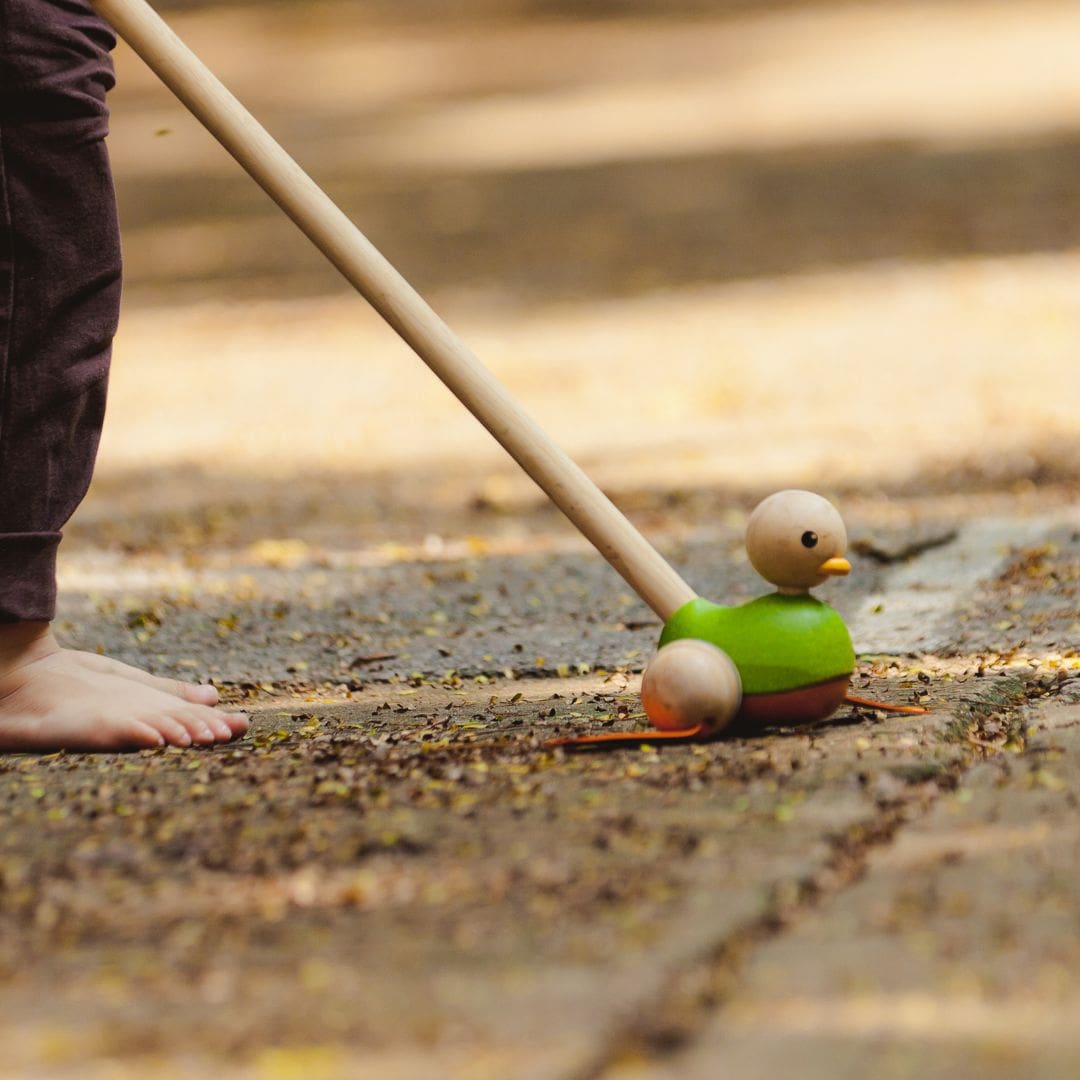houten eend loopstok Plantoys