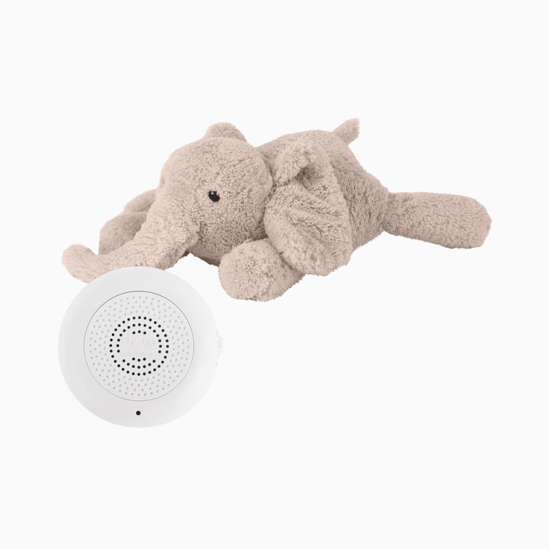 Flow Amsterdam hartslag knuffel olifant George in de kleur beige met white noise