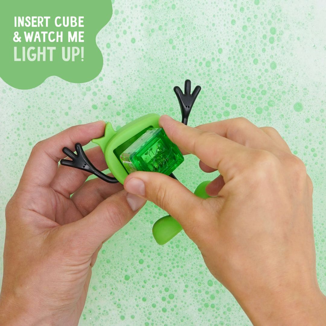 Glo Pals light up sensory toy Pippa met light up cubes lichtgevende blokjes in de kleur groen