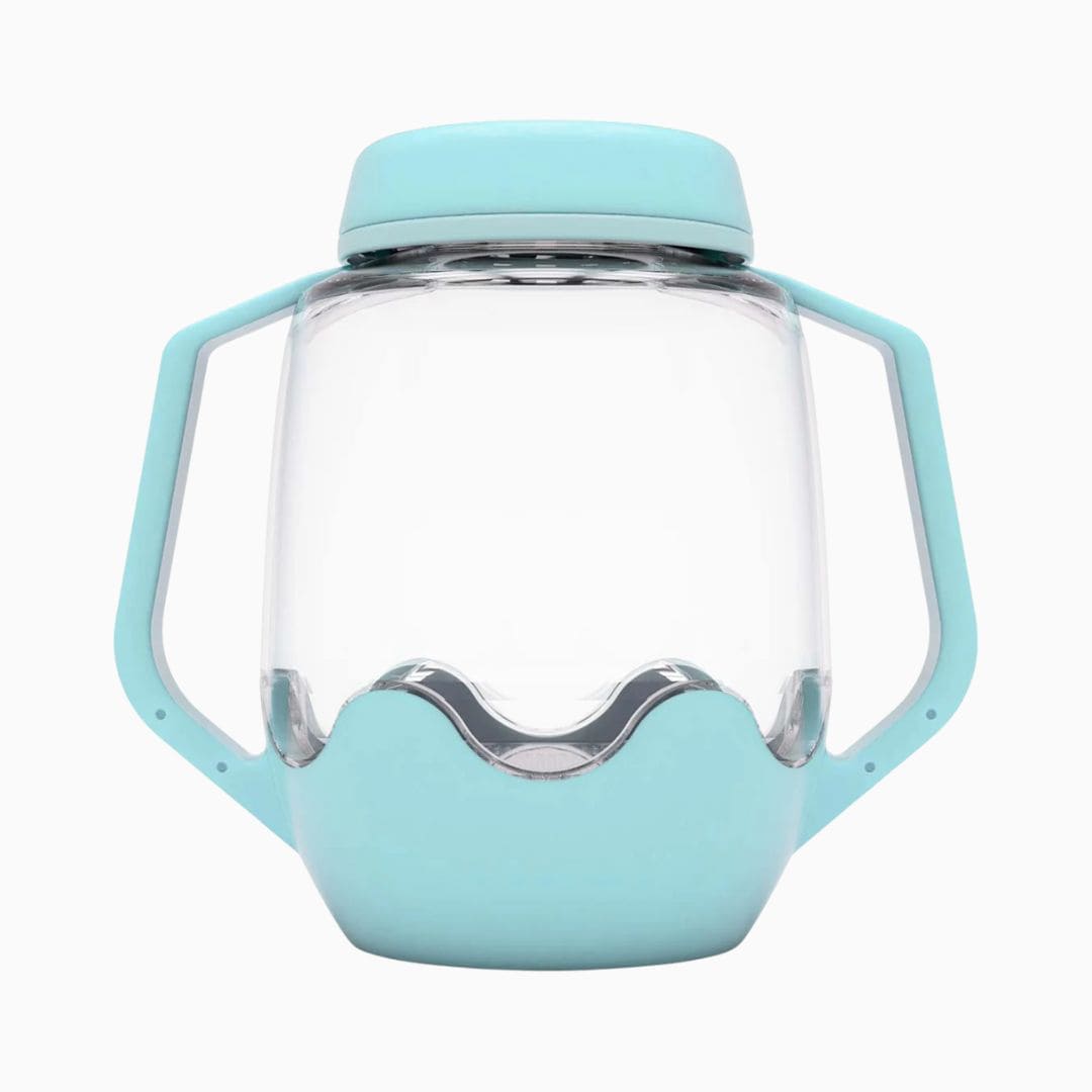 Glo Pals sensorische speelbeker in de licht blauwe kleur frosty fun