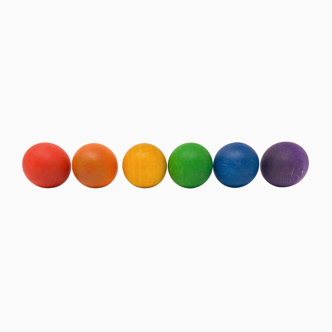 Grapat houten ballen in regenboogkleuren - 6 stuks