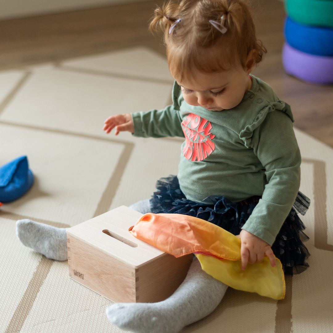 Grapat houten objectpermanentiebak