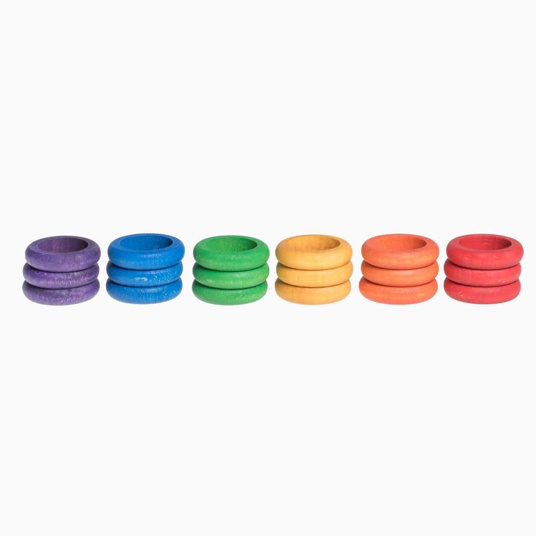 Grapat houten ringen regenboog - 18 stuks