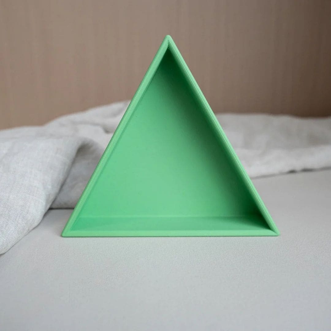 Grennn mandigo inlegdriehoek speelbak in de kleur groen