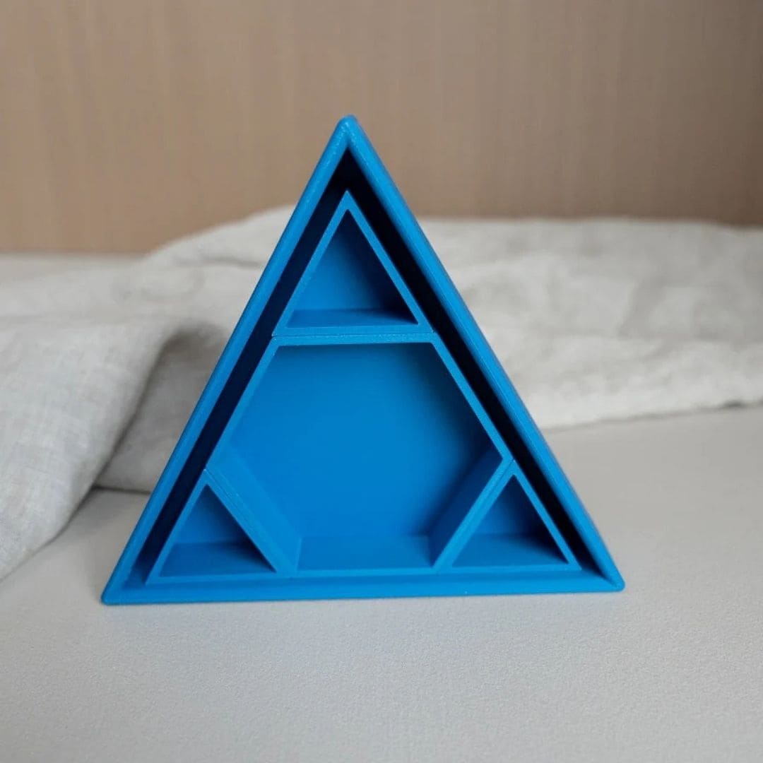 Grennn mandigo inlegdriehoek speelbak in de kleur blauw