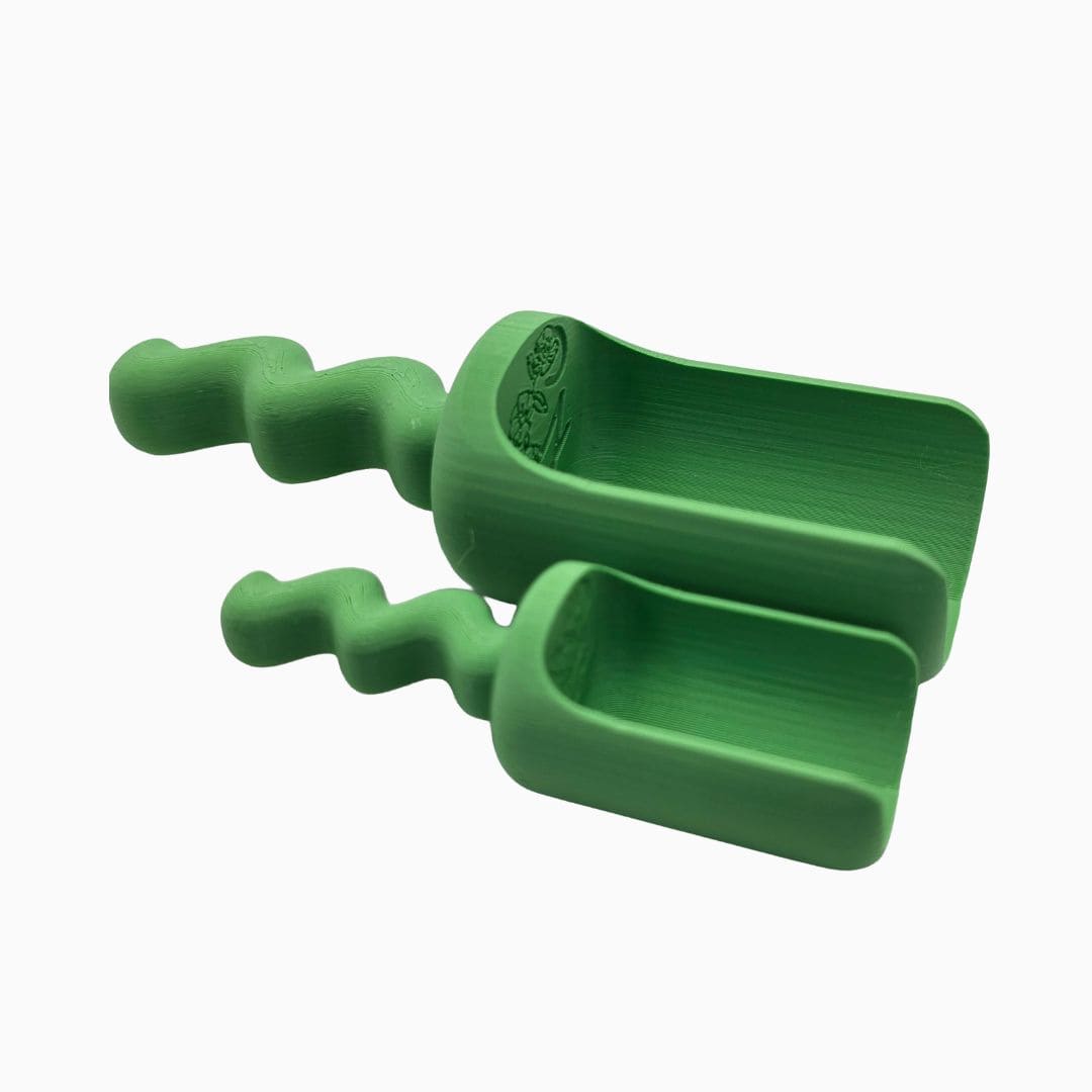 Grennn speelschep waves in de kleur regenboog groen