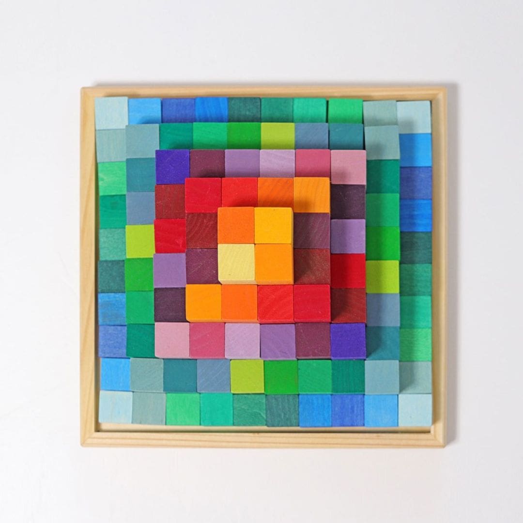 Grimms houten blokkenset piramide klein in regenboog kleuren