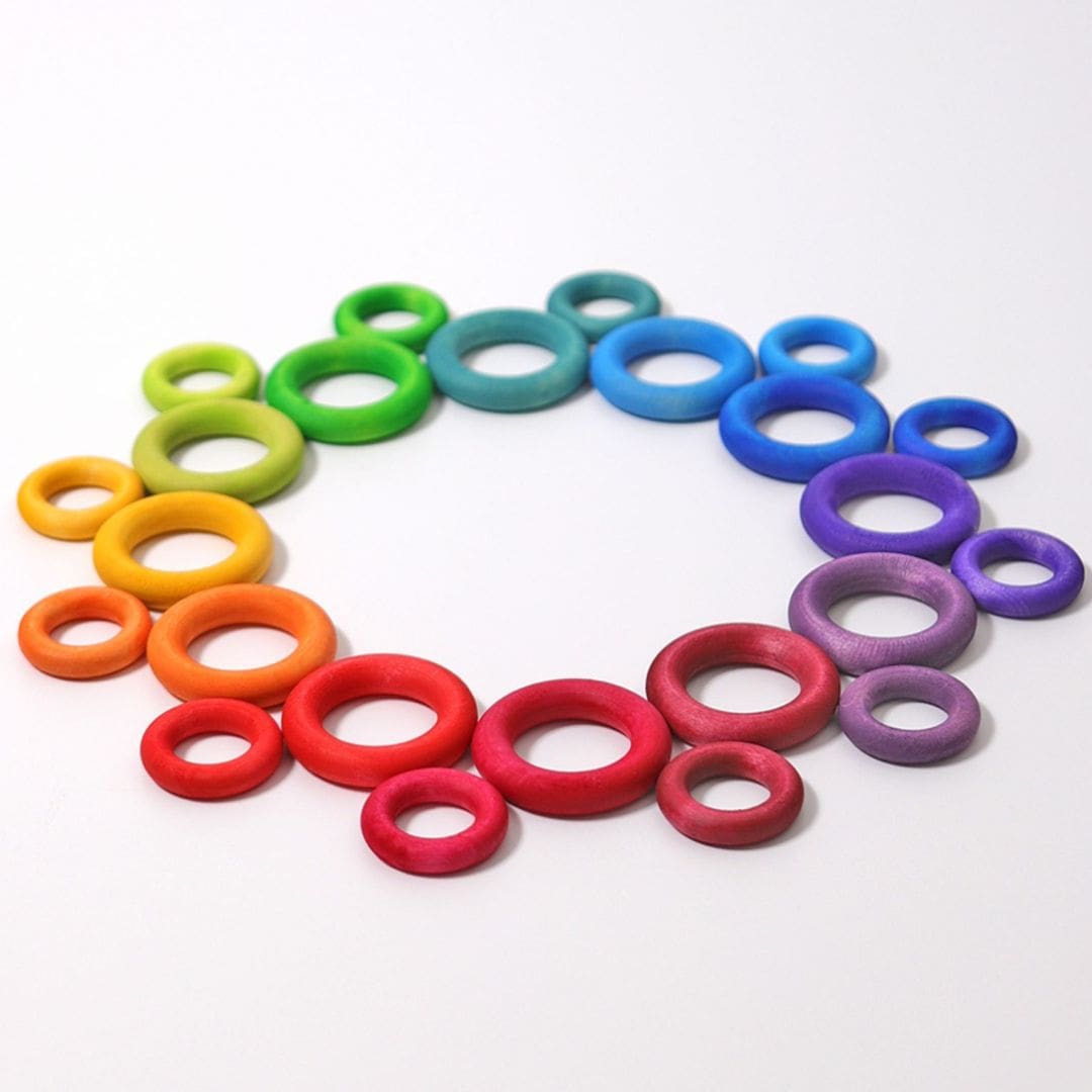 Grimms houten ringen in regenboog kleuren set van 24