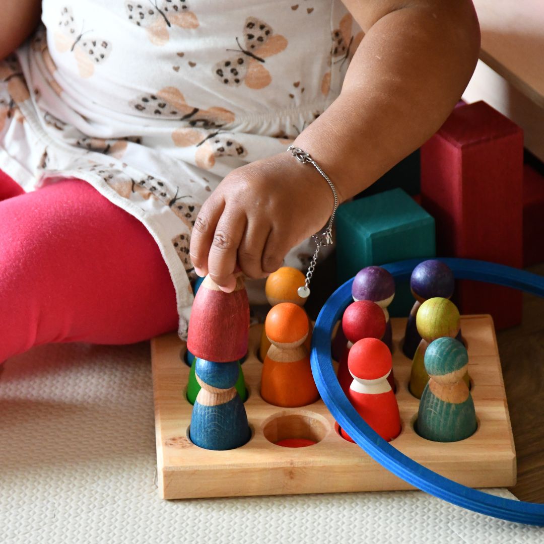 Grimms houten poppetjes regenboog vriendjes