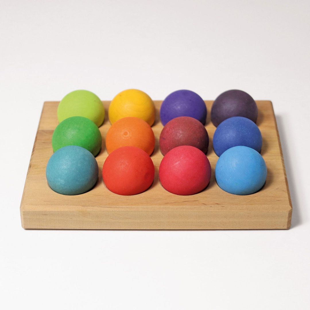 Grimm's houten sorteerbord in regenboogkleuren