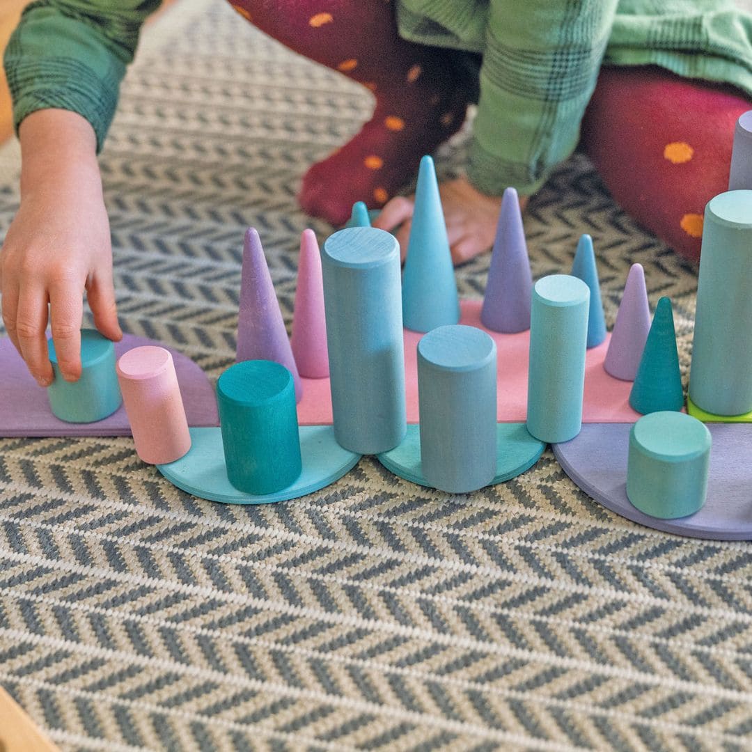 GRIMMS houten sorteerbord met staven in pastelkleuren