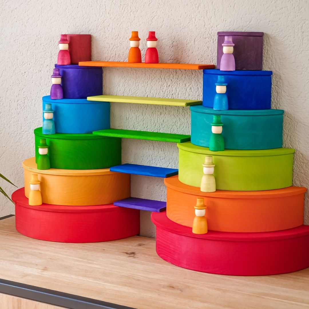 Grimms combideal houten regenboog met houten regenboog, halve cirkels, bouwplaten en speelgids