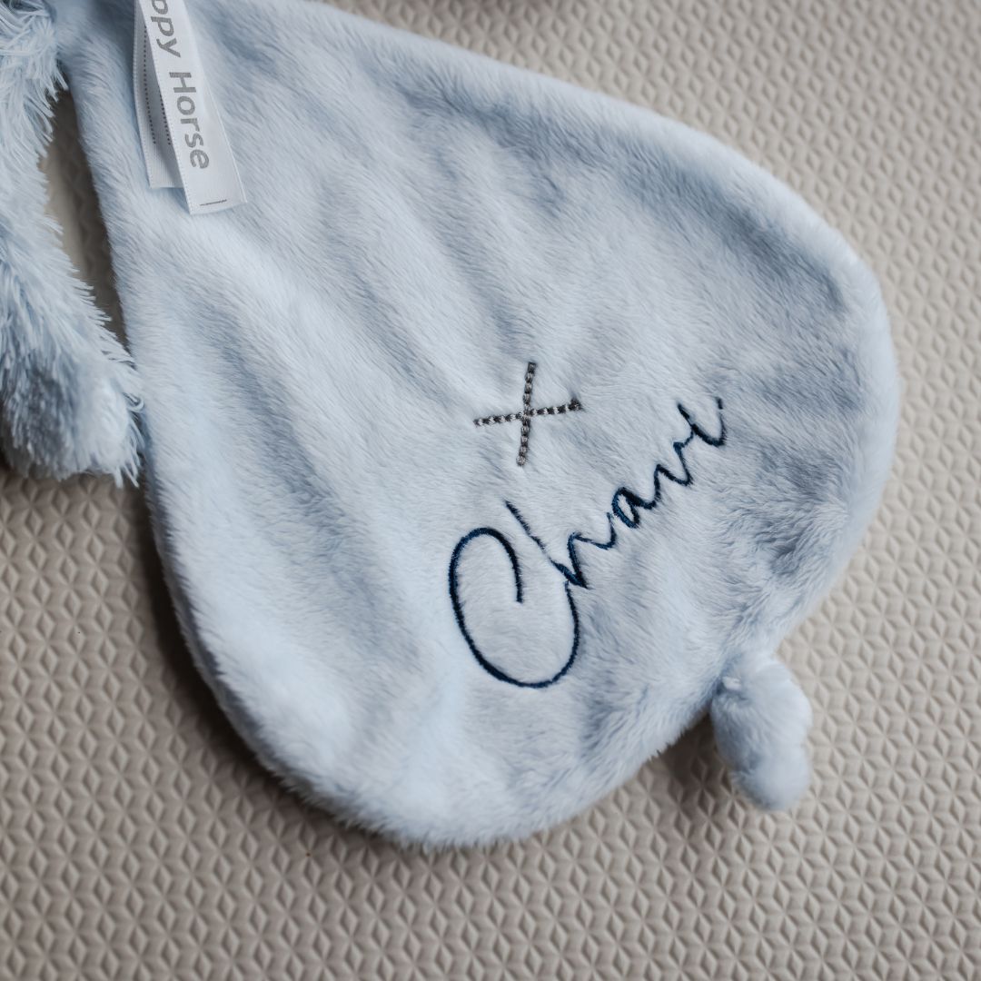 Happy Horse knuffeldoekje konijn Rabbit Richie met geborduurde naam in de kleur licht blauw