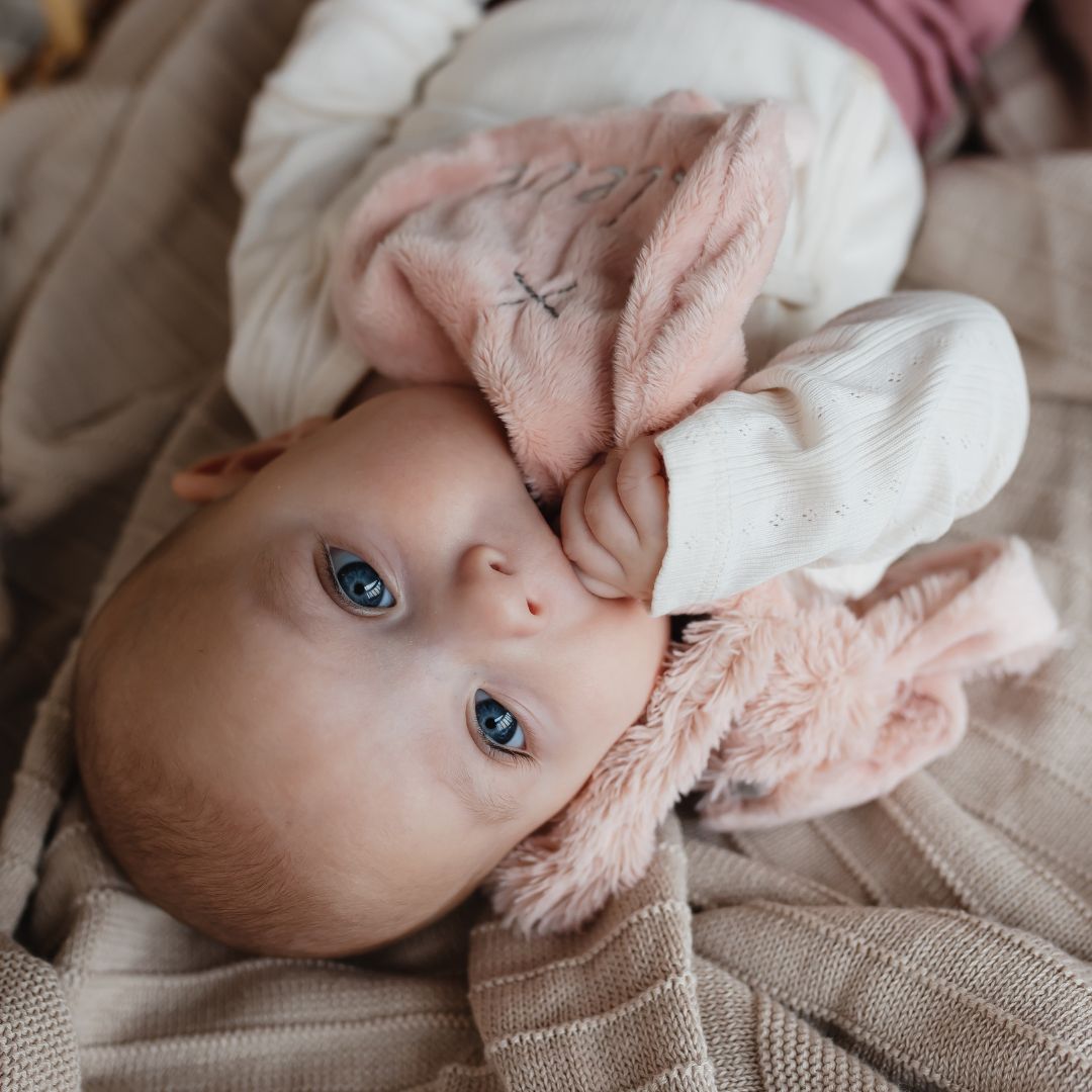 Happy Horse knuffeldoekje konijn Rabbit Richie met naam in de kleur oud roze