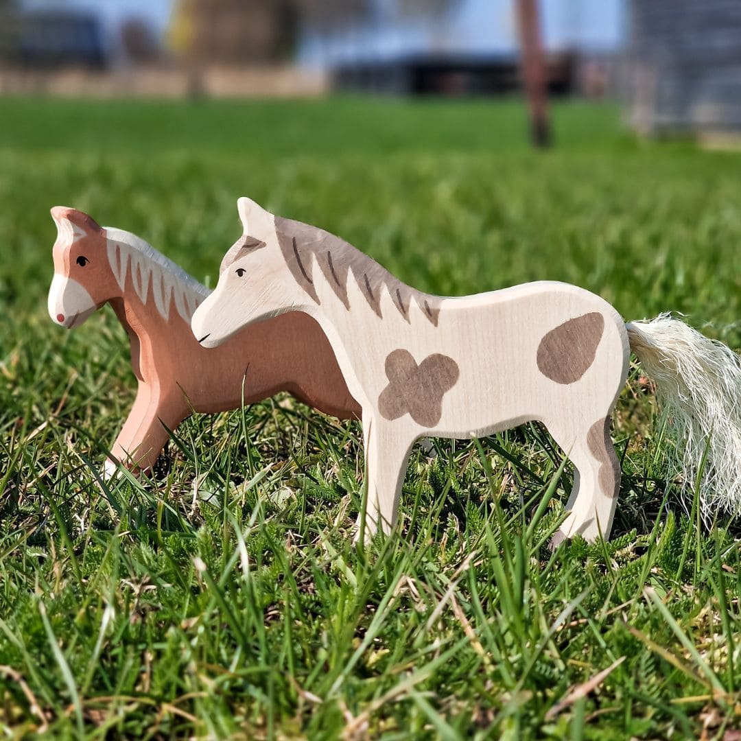 Holztiger gevlekt paard van hout