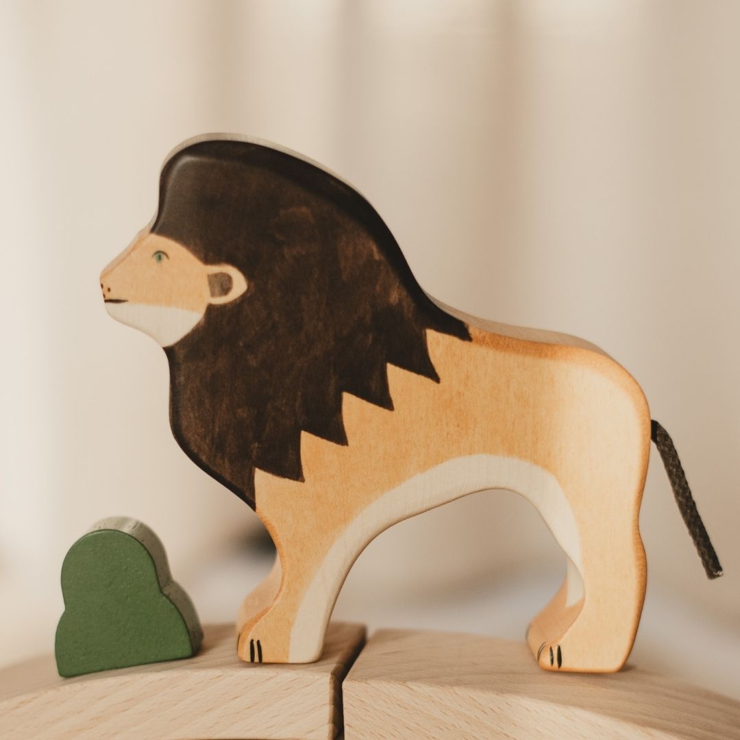 Holztiger leeuw van hout