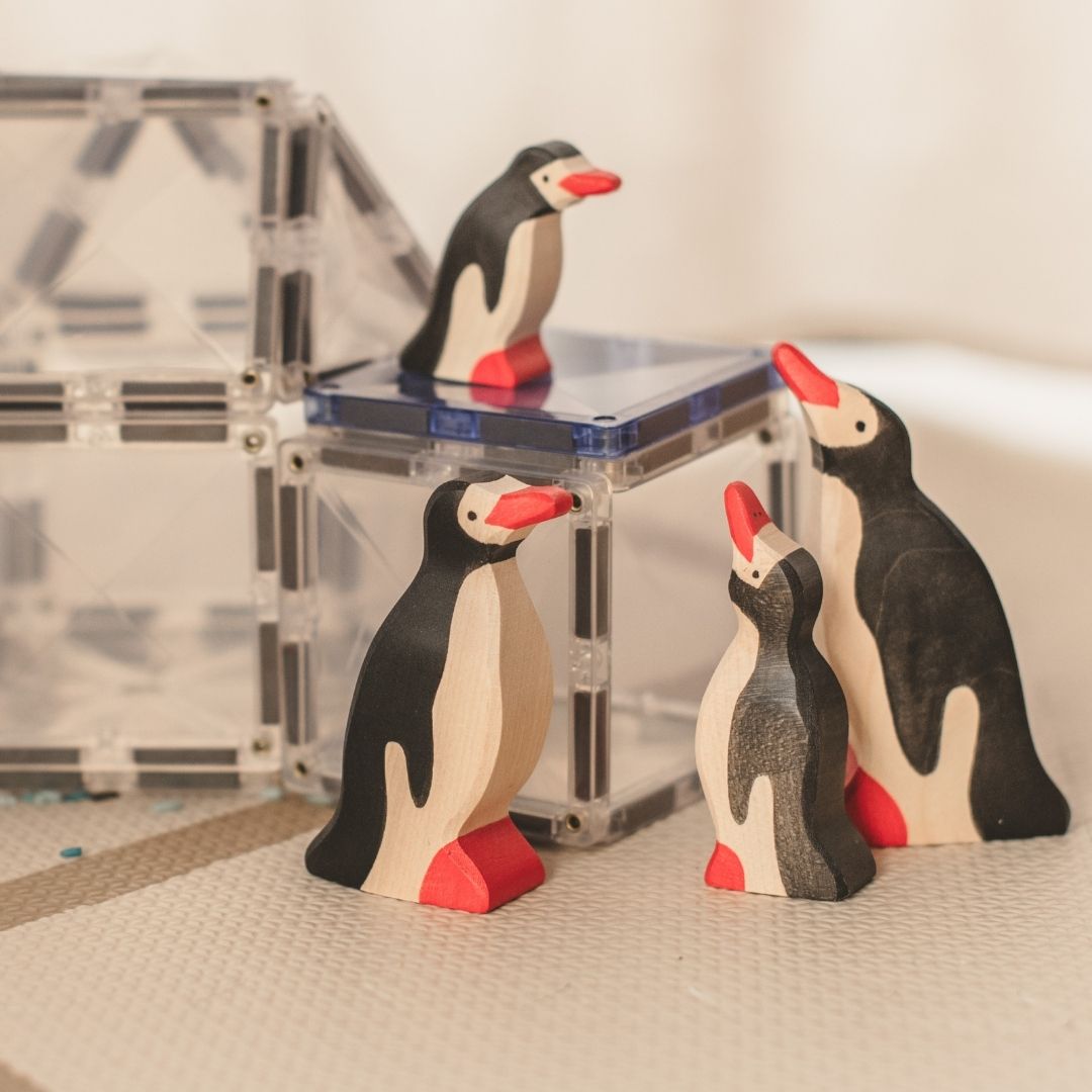 Holztiger pinguïn van hout