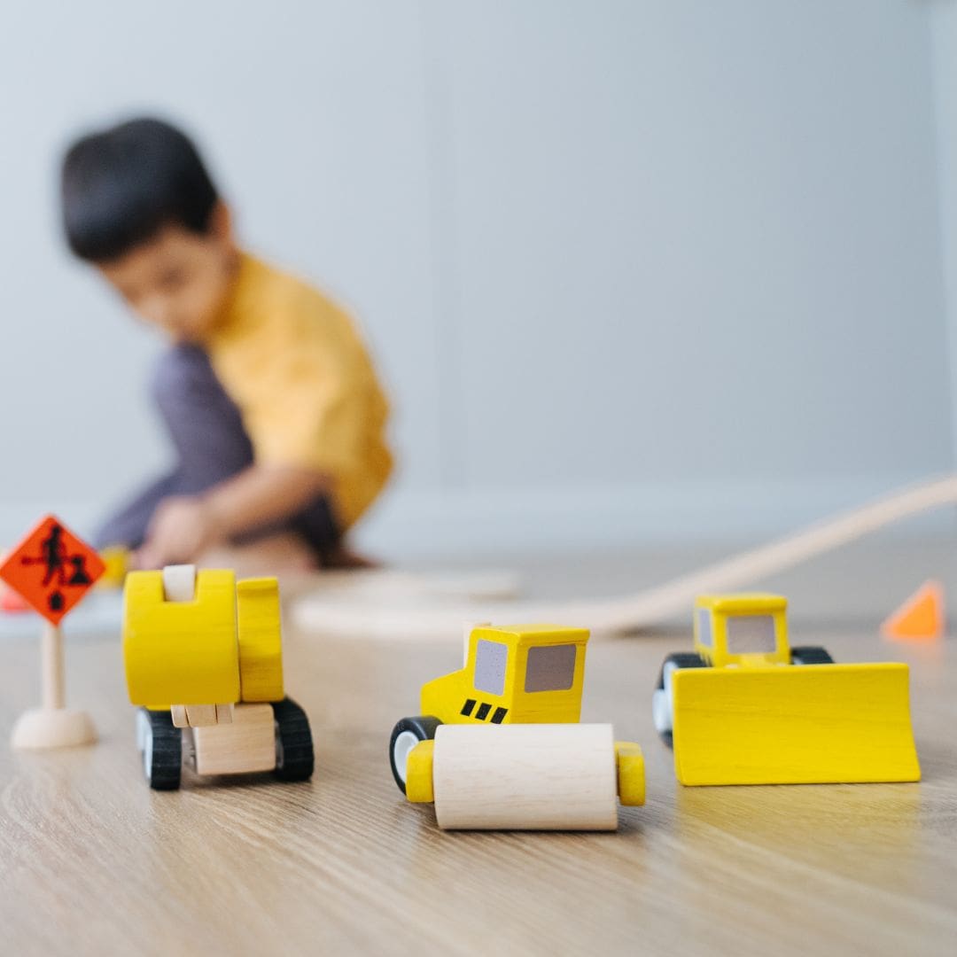 Houten bouwvoertuigen set van Plantoys