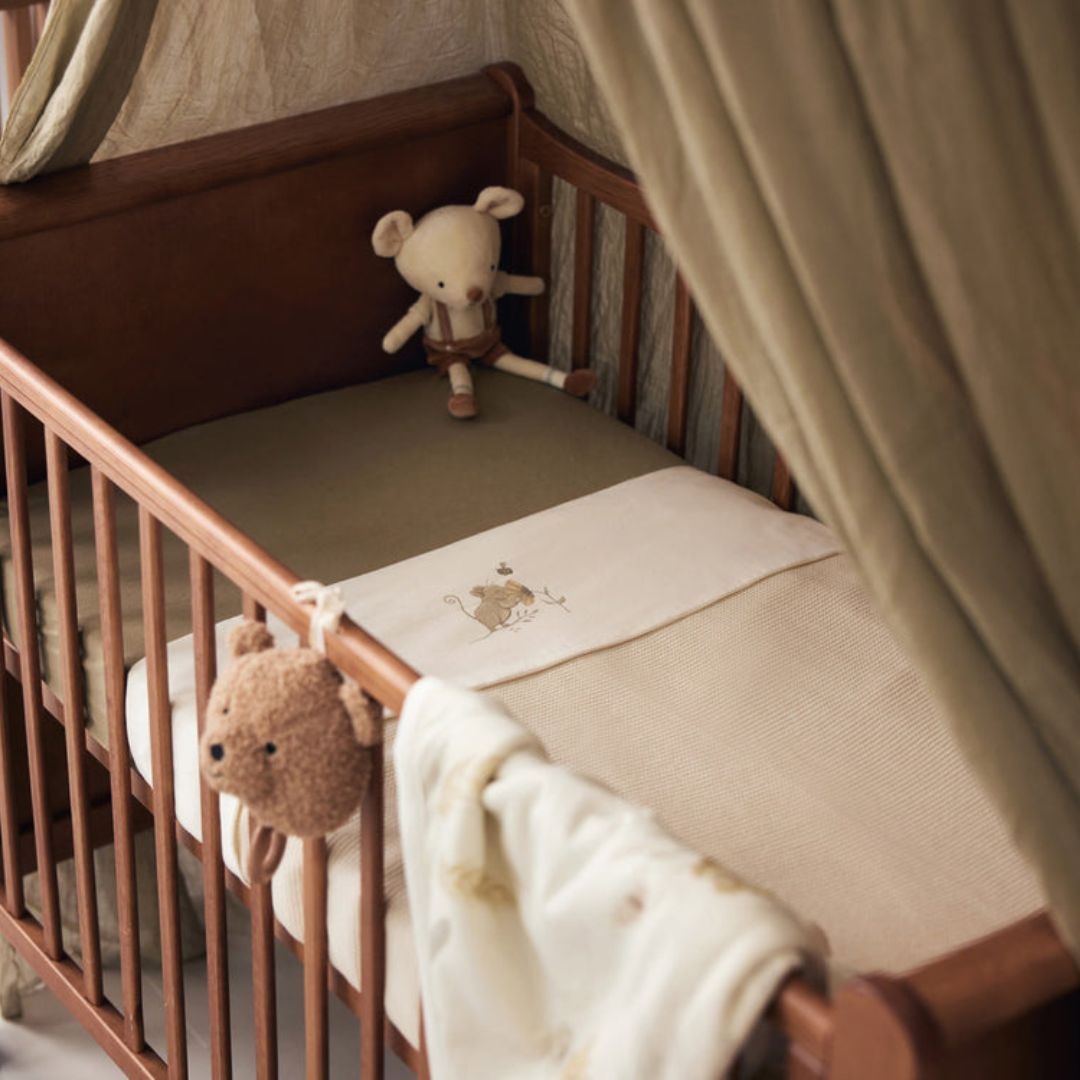 Jollein hoeslaken voor wieg en ledikant van jersey katoen in de kleur olijf groen