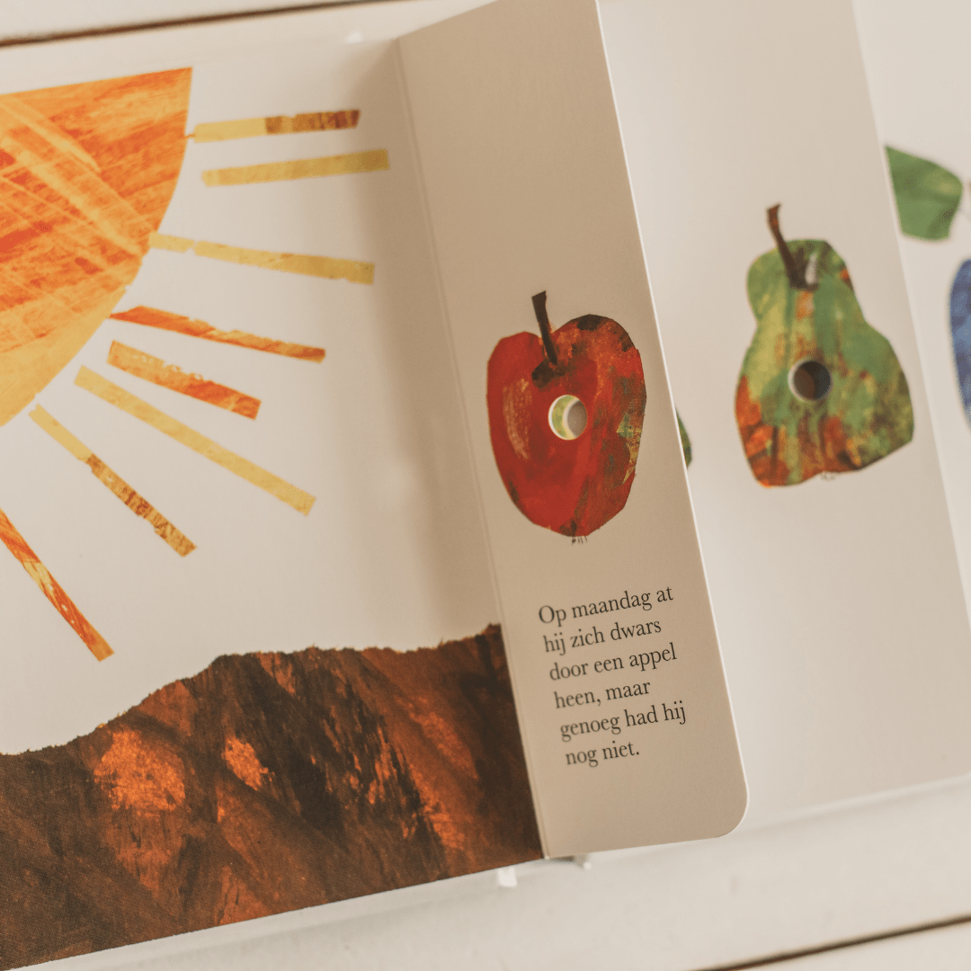 Rupsje Nooitgenoeg is een echt klassiek kinderboek van Eric Carle