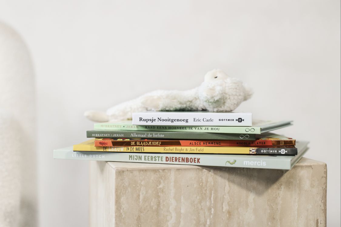 Stapel kinderboeken
