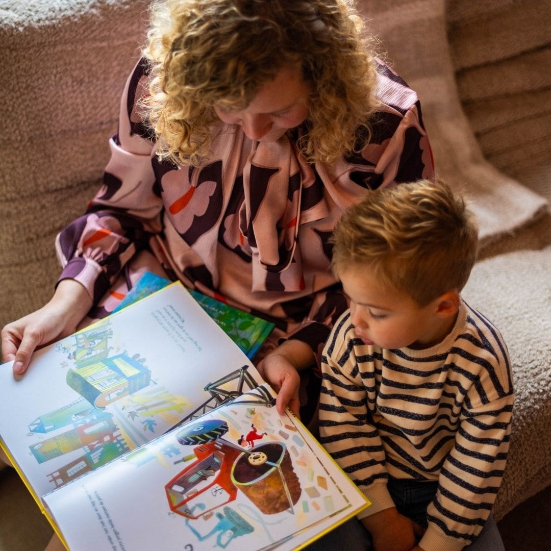 Uitgeverij Lemniscaat prentenboek Kom uit die kraan van Tjibbe Veldkamp