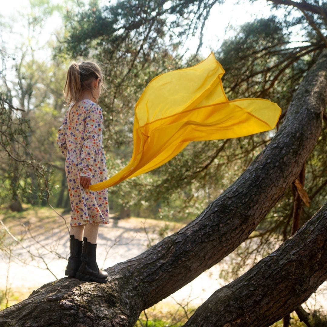 Duurzame playcycle speeldoeken van Little Botanic Label in de kleur geel