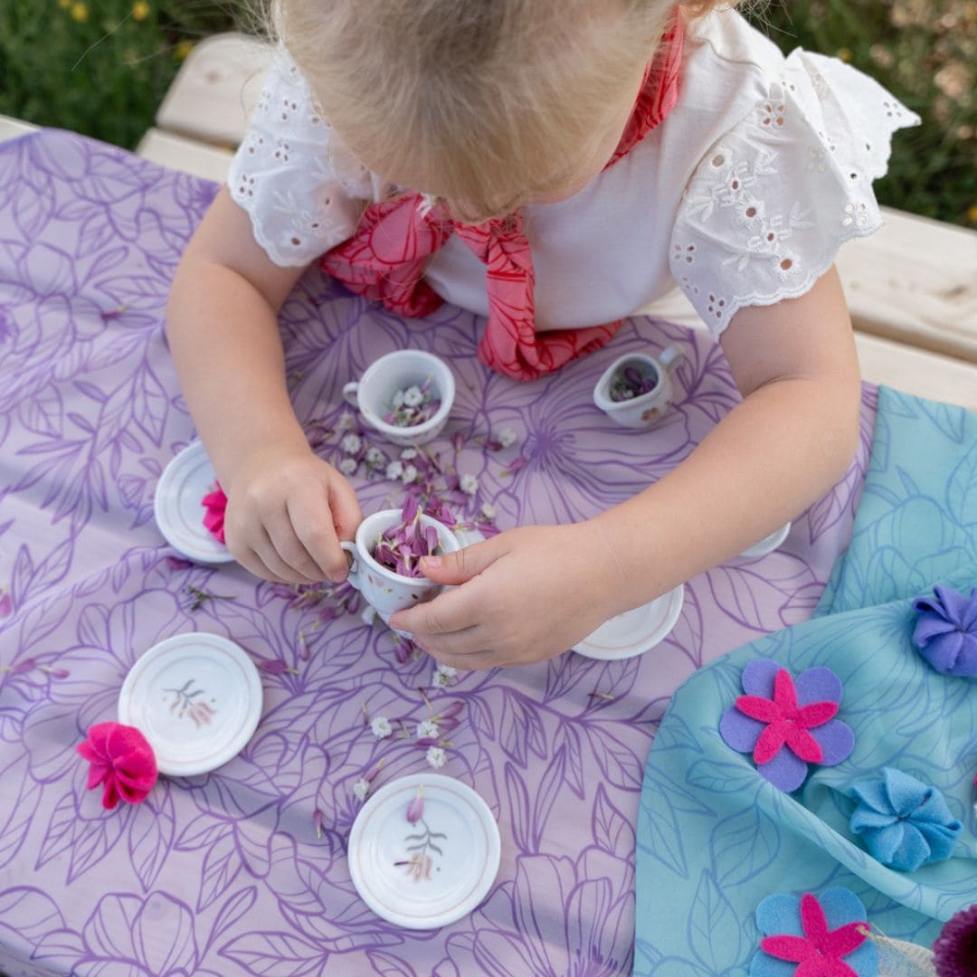 Little Botanic Label playcycle speeldoek met bloemenprint in de kleur lila