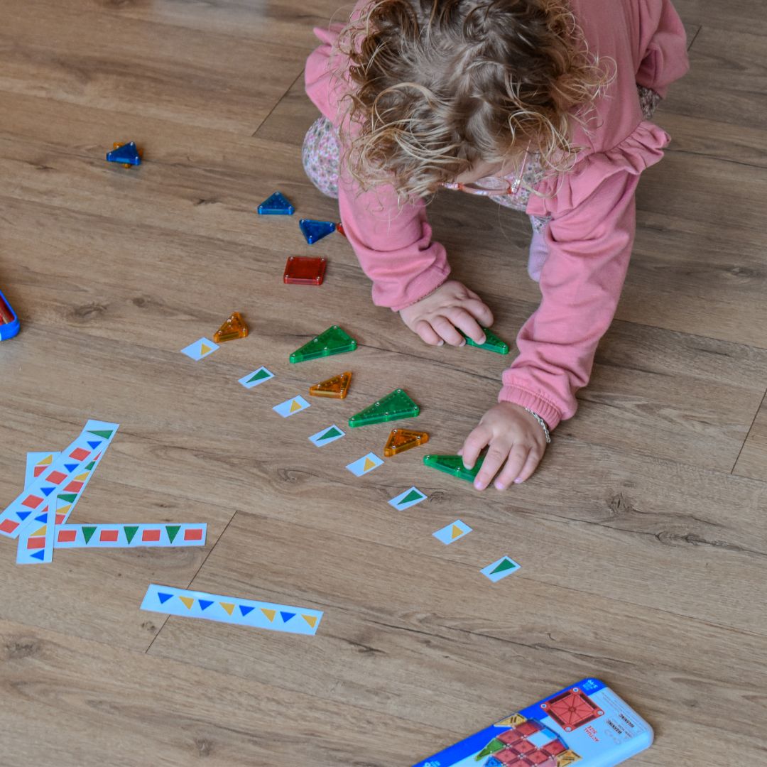 Magna-Tiles MicroMAGS travelset e-book van Studio Bambacht met meer dan 40 spelideeën