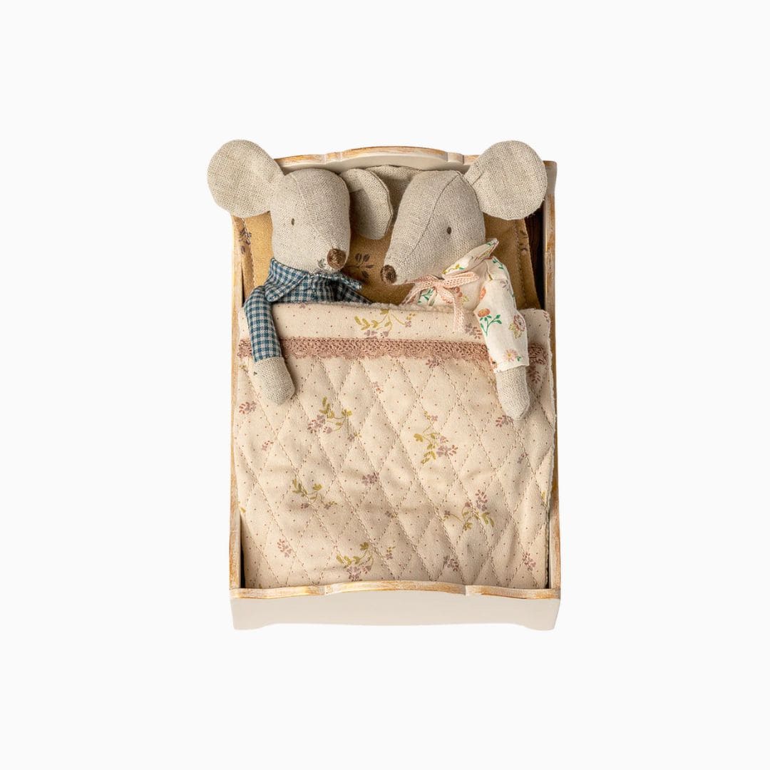 Maileg bed - off white