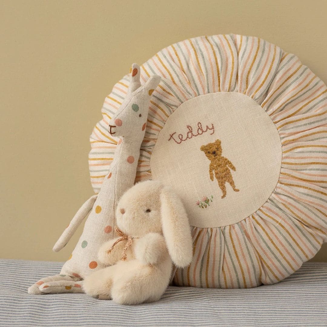 Maileg bunny plush mini cream