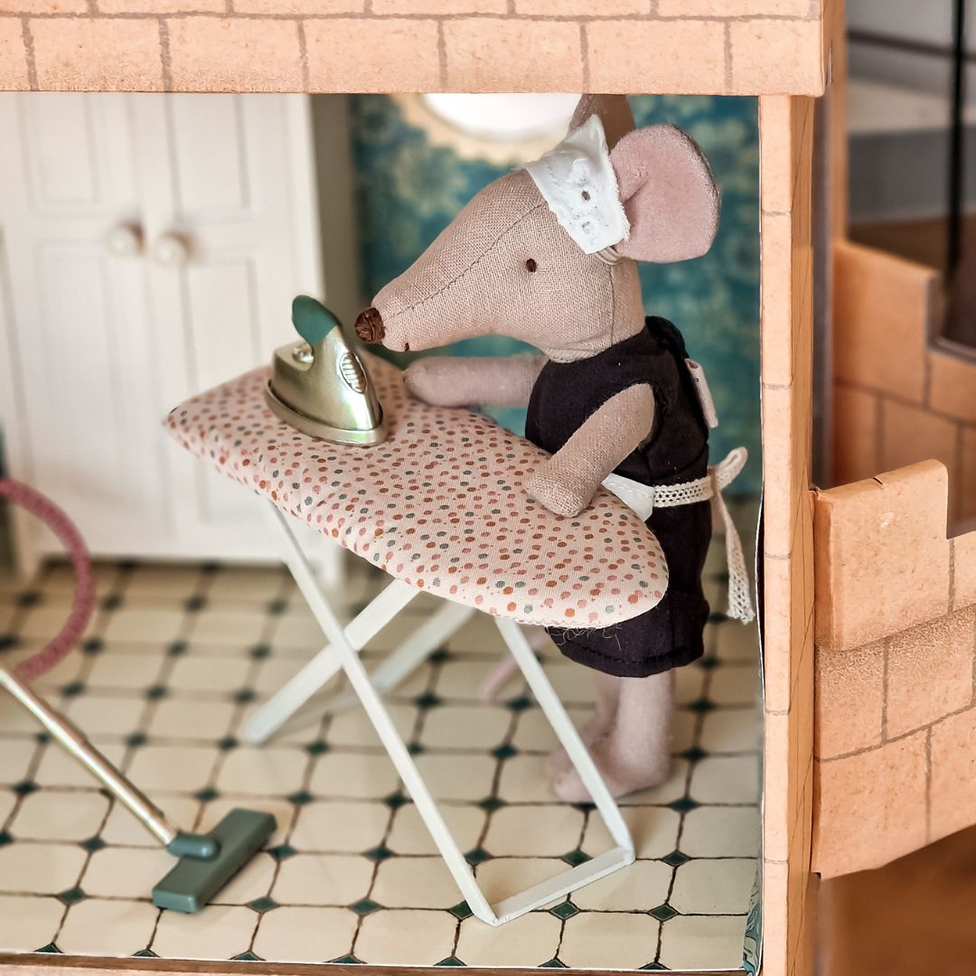 Maileg dienstmuisje muis