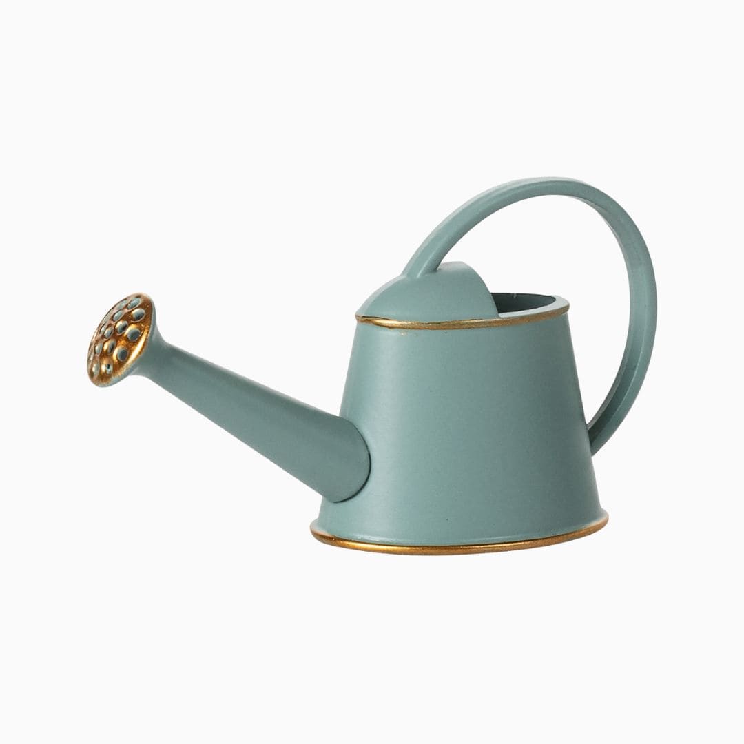 Maileg metalen gieter in de kleur lichtblauw