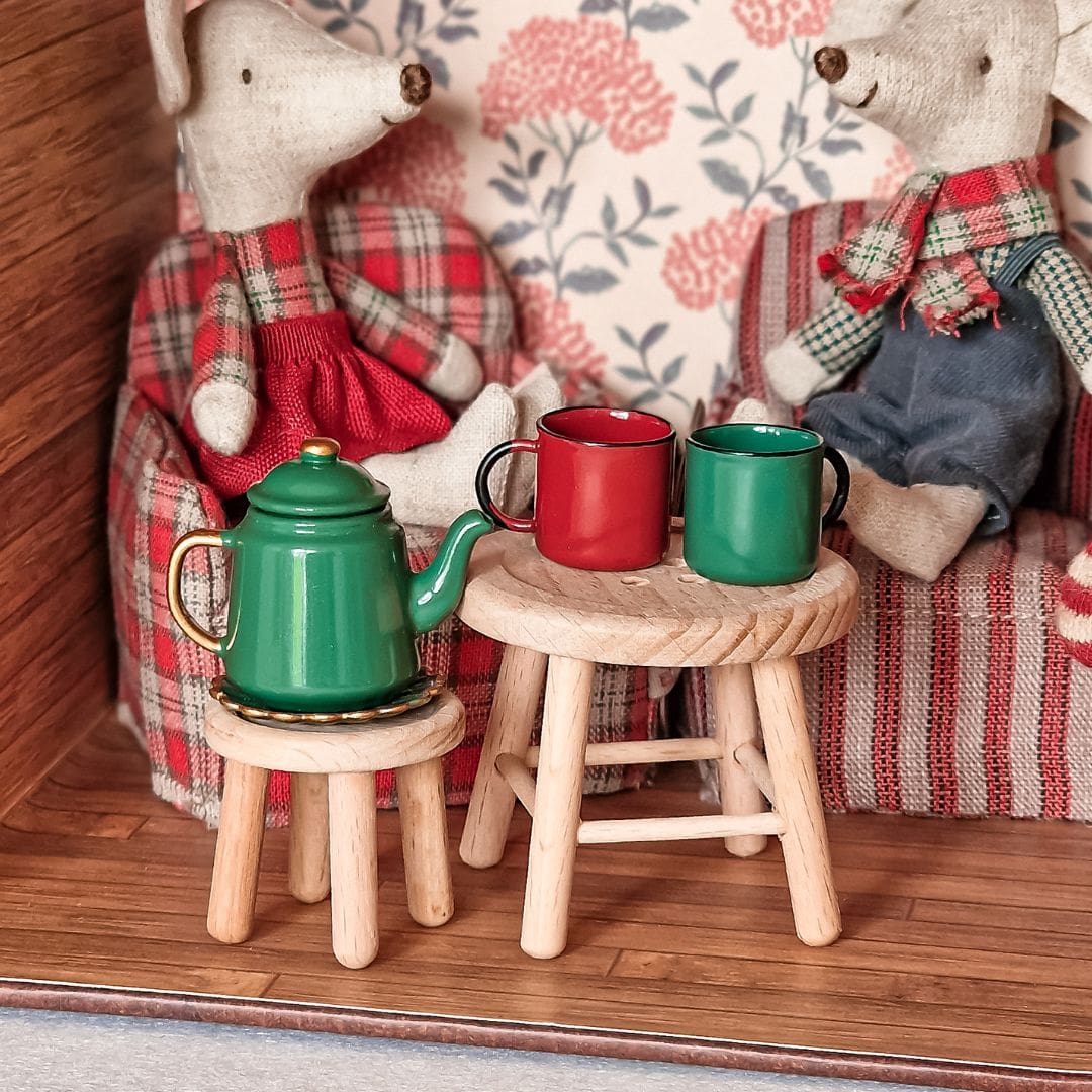 Maileg houten knoop tafel en kruk