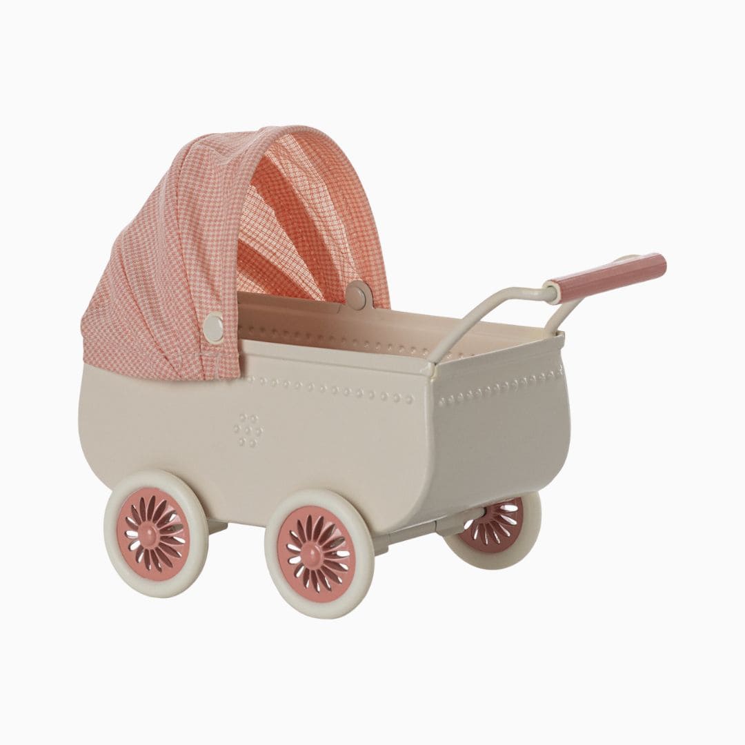 Maileg vintage kinderwagen van metaal in de kleur koraalrood en wit