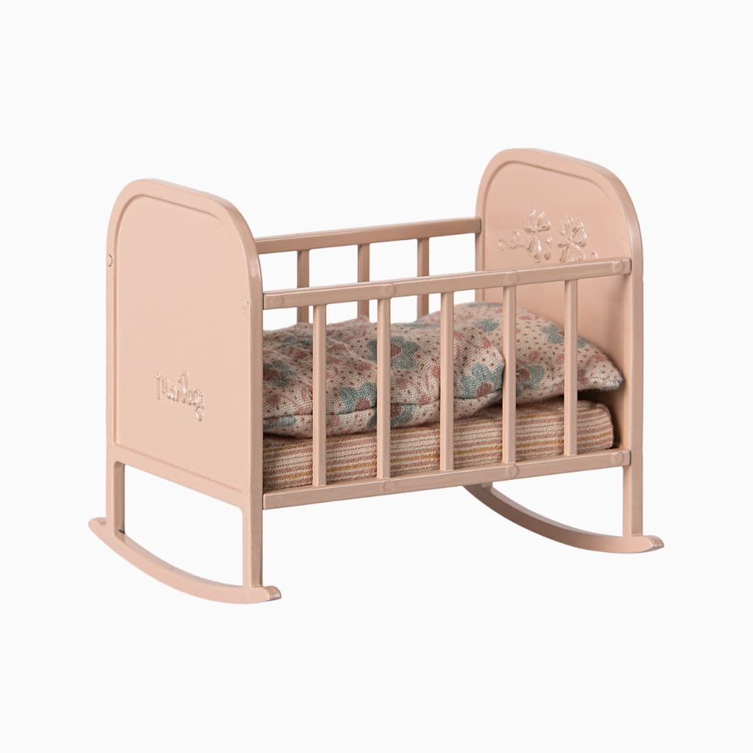 Maileg metalen wieg voor baby-muizen in de kleur oudroze